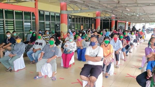  Pasar Murah di Lanud Soewondo Tertib dan Lancar